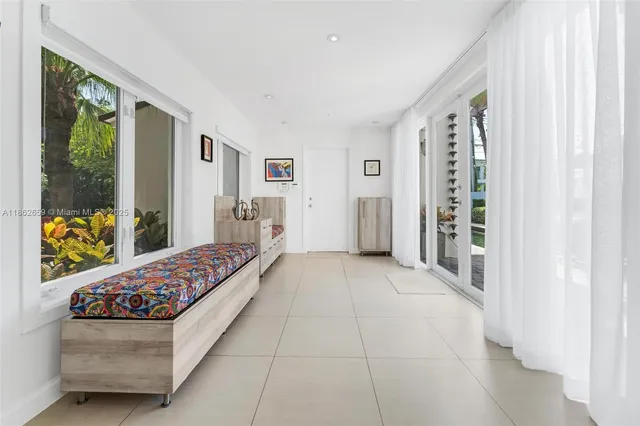 $3,650,000 | 1800 Jefferson Avenue, Miami Beach, FL 33139