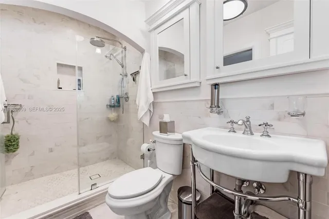 $3,550,000 | 1800 Jefferson Avenue, Miami Beach, FL 33139