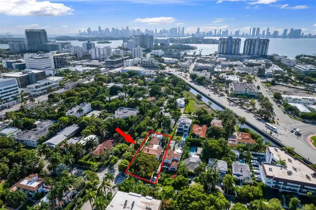 $3,550,000 | 1800 Jefferson Avenue, Miami Beach, FL 33139