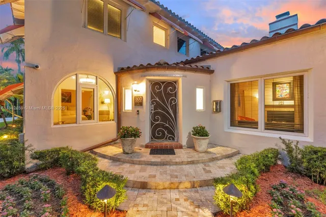 $3,650,000 | 1800 Jefferson Avenue, Miami Beach, FL 33139