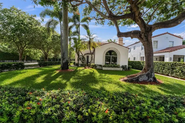 $3,650,000 | 1800 Jefferson Avenue, Miami Beach, FL 33139