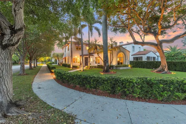 $3,550,000 | 1800 Jefferson Avenue, Miami Beach, FL 33139