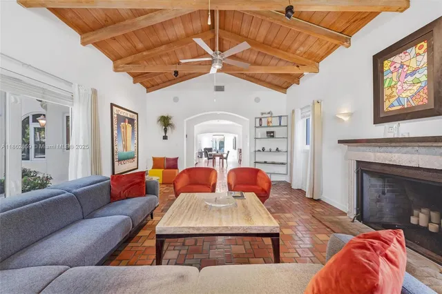 $3,650,000 | 1800 Jefferson Avenue, Miami Beach, FL 33139