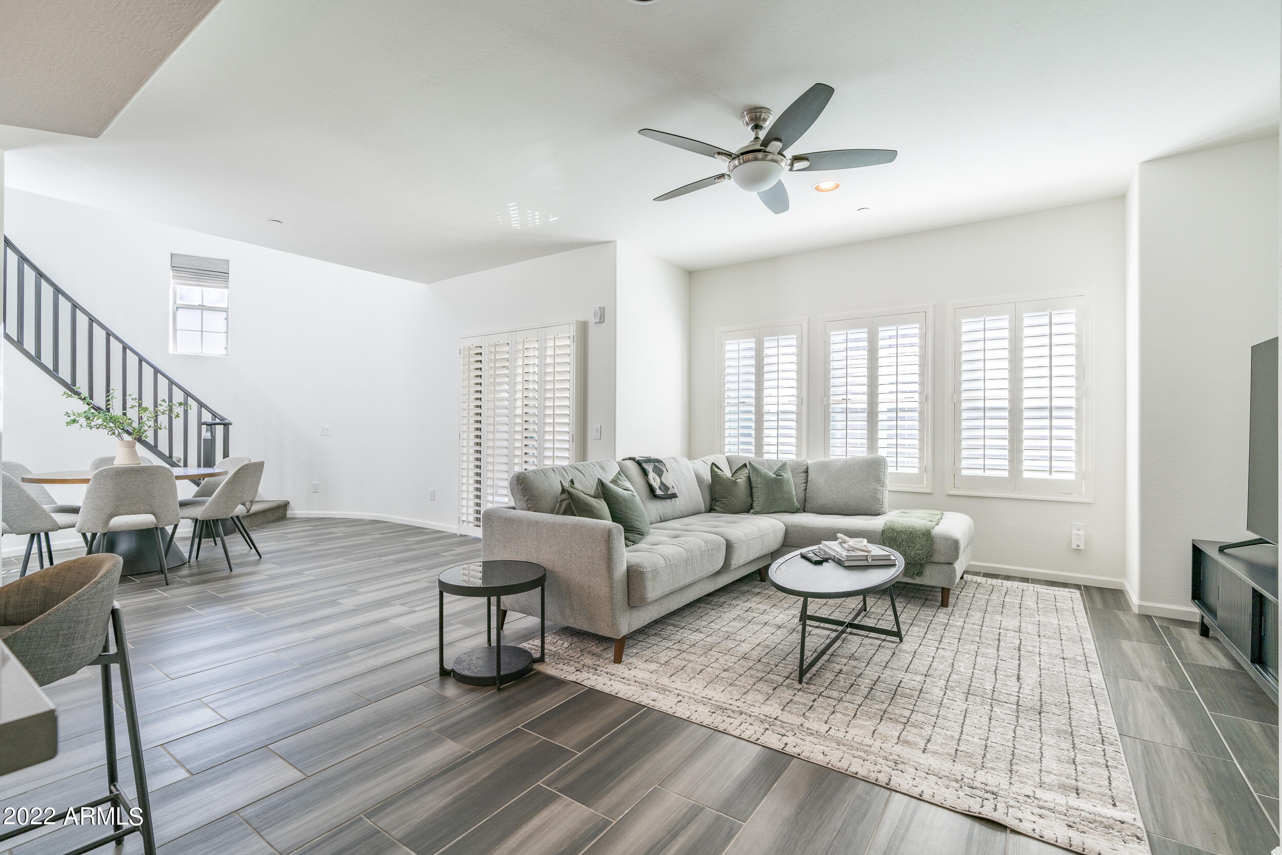 3935 East Rough Rider Road, Unit 1322 Phoenix, AZ 85050 - Photo 3 of 23 Family Room