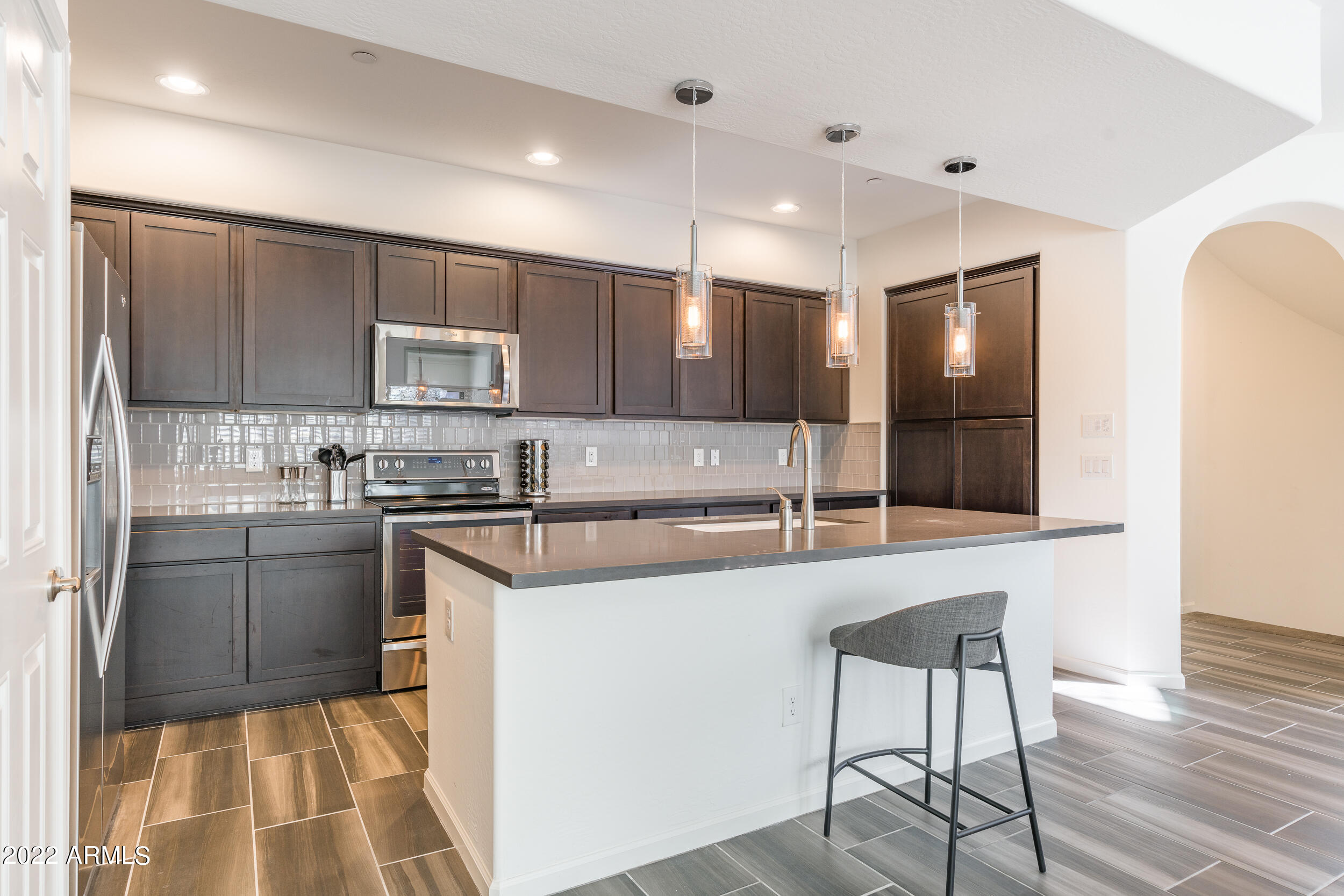 3935 East Rough Rider Road, Unit 1322 Phoenix, AZ 85050 - Photo 6 of 23 Kitchen