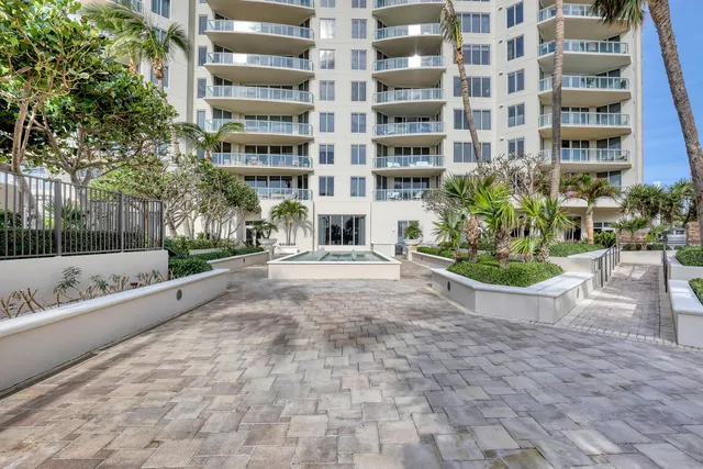 $2,495,000 | 2700 North Ocean Drive, Unit 2105B, Singer Island, FL 33404