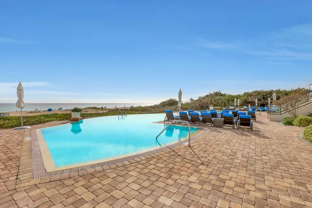 $2,495,000 | 2700 North Ocean Drive, Unit 2105B, Singer Island, FL 33404