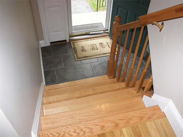 2 Northgate Road Franklin, MA 02038 - Photo 3 of 23 Gallery Image 3
