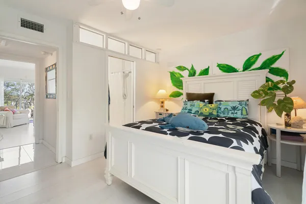 $365,000 | 300 Ocean Drive, Unit 26, Key Largo, FL 33037