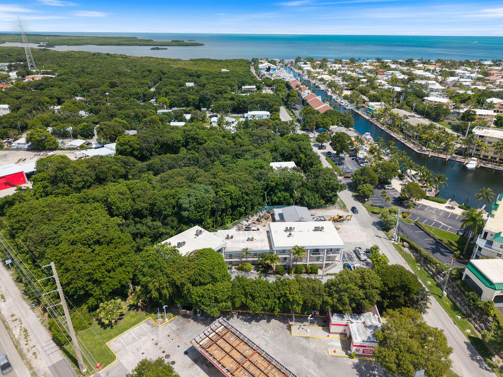 300 Ocean Drive, Unit 26 Key Largo, FL 33037 - Photo 33 of 37 Drone Shot