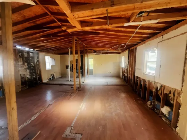 $89,950 | 8419 South Muskegon Avenue, Chicago, IL 60617