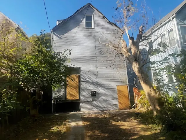 $89,950 | 8419 South Muskegon Avenue, Chicago, IL 60617