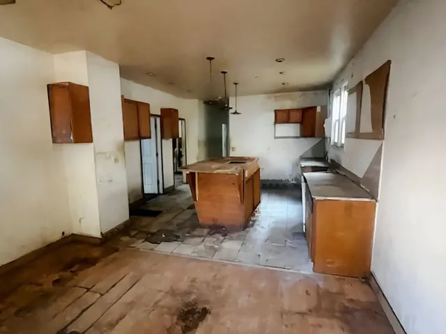 $89,950 | 8419 South Muskegon Avenue, Chicago, IL 60617