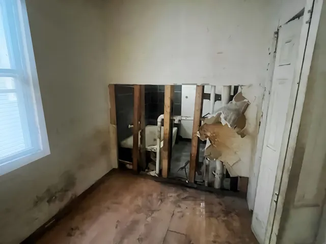 $89,950 | 8419 South Muskegon Avenue, Chicago, IL 60617