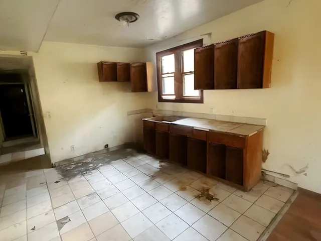 $89,950 | 8419 South Muskegon Avenue, Chicago, IL 60617