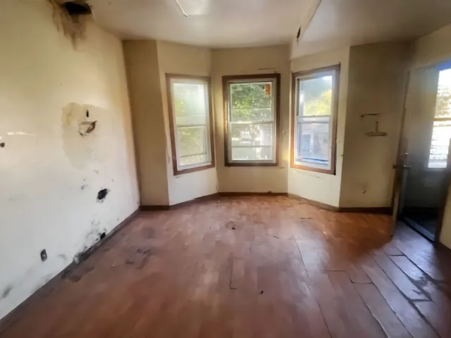 $89,950 | 8419 South Muskegon Avenue, Chicago, IL 60617