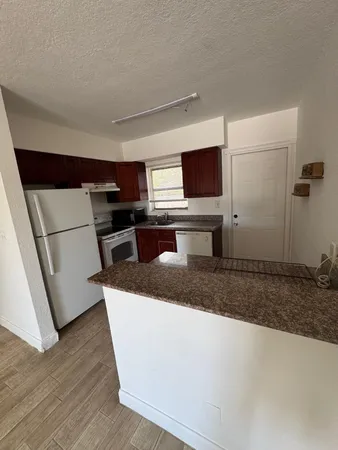 $1,500 | 512 9th Avenue North, Unit 514, Lake Worth, FL 33460