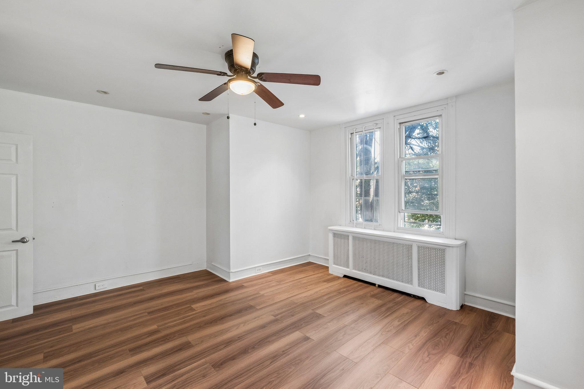 627 Walnut Street Darby, PA 19023 - Photo 26 of 42