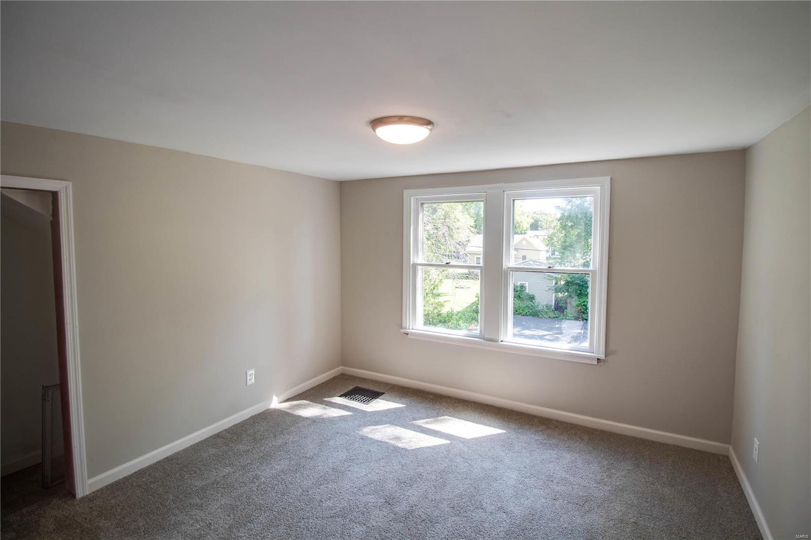 824 Troy Road Edwardsville, IL 62025 - Photo 32 of 46 Gallery Image 32