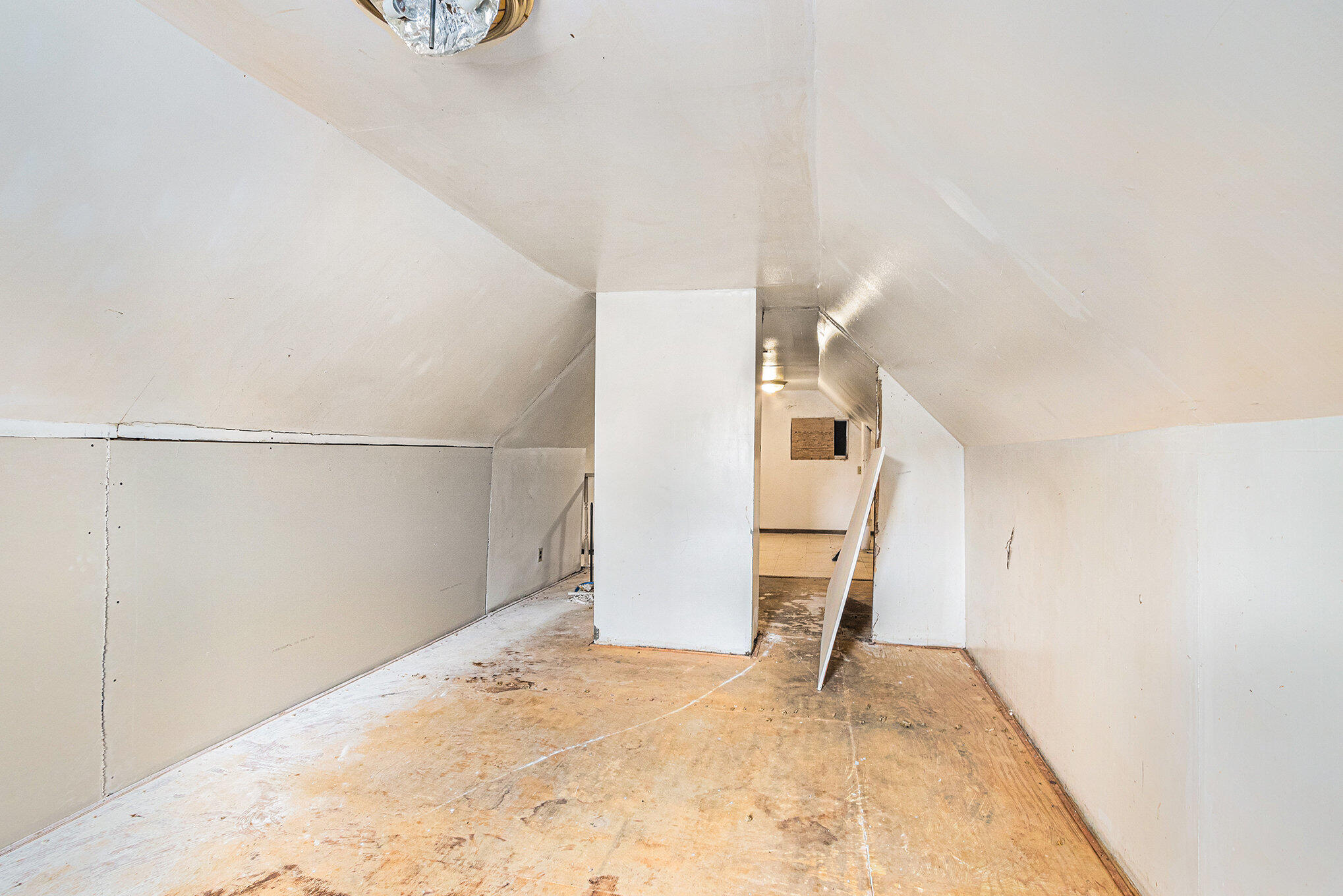 5259 State Line Avenue Hammond, IN 46320 - Photo 11 of 17 a view of a room with rack and stairs