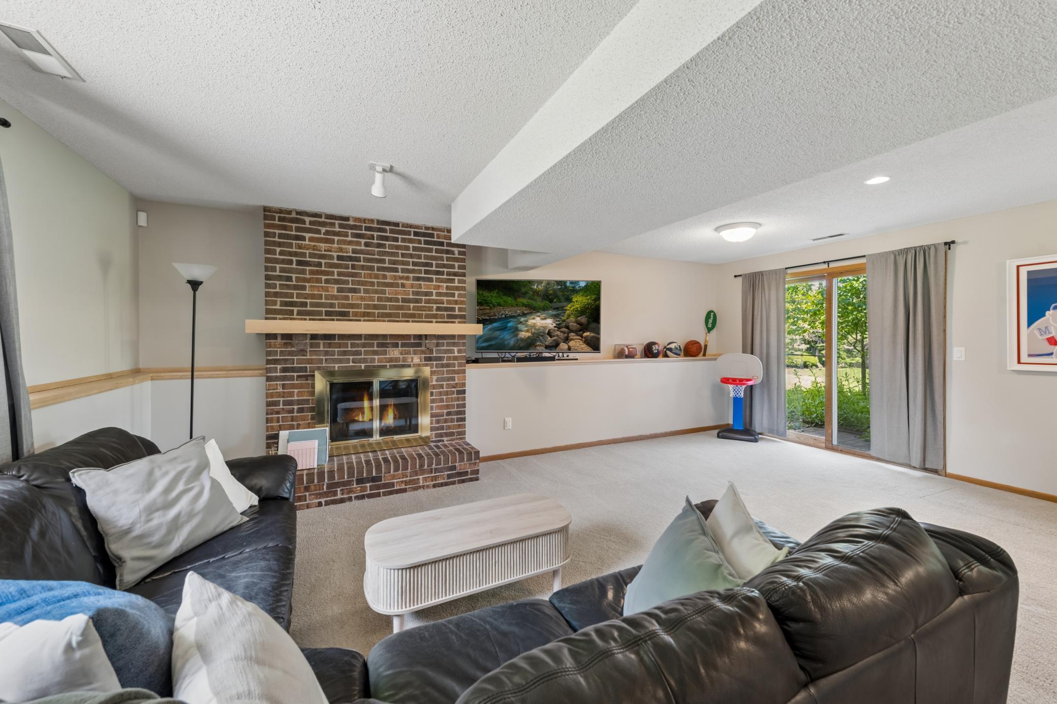 6015 Creek Ridge Court Minnetonka, MN 55345 - Photo 21 of 36