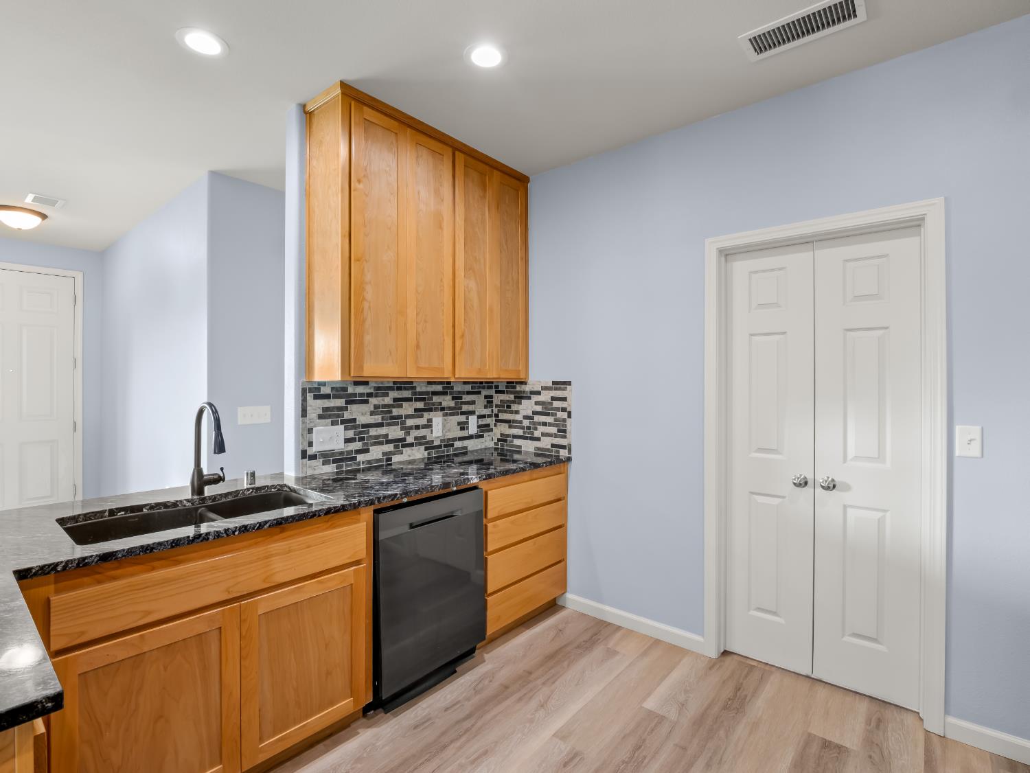 17465 Paula Road Madera, CA 93636 - Photo 12 of 38