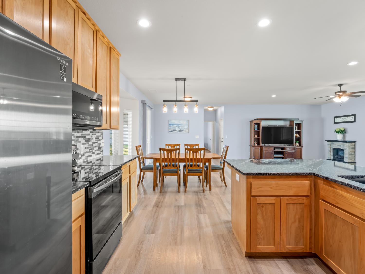 17465 Paula Road Madera, CA 93636 - Photo 13 of 38