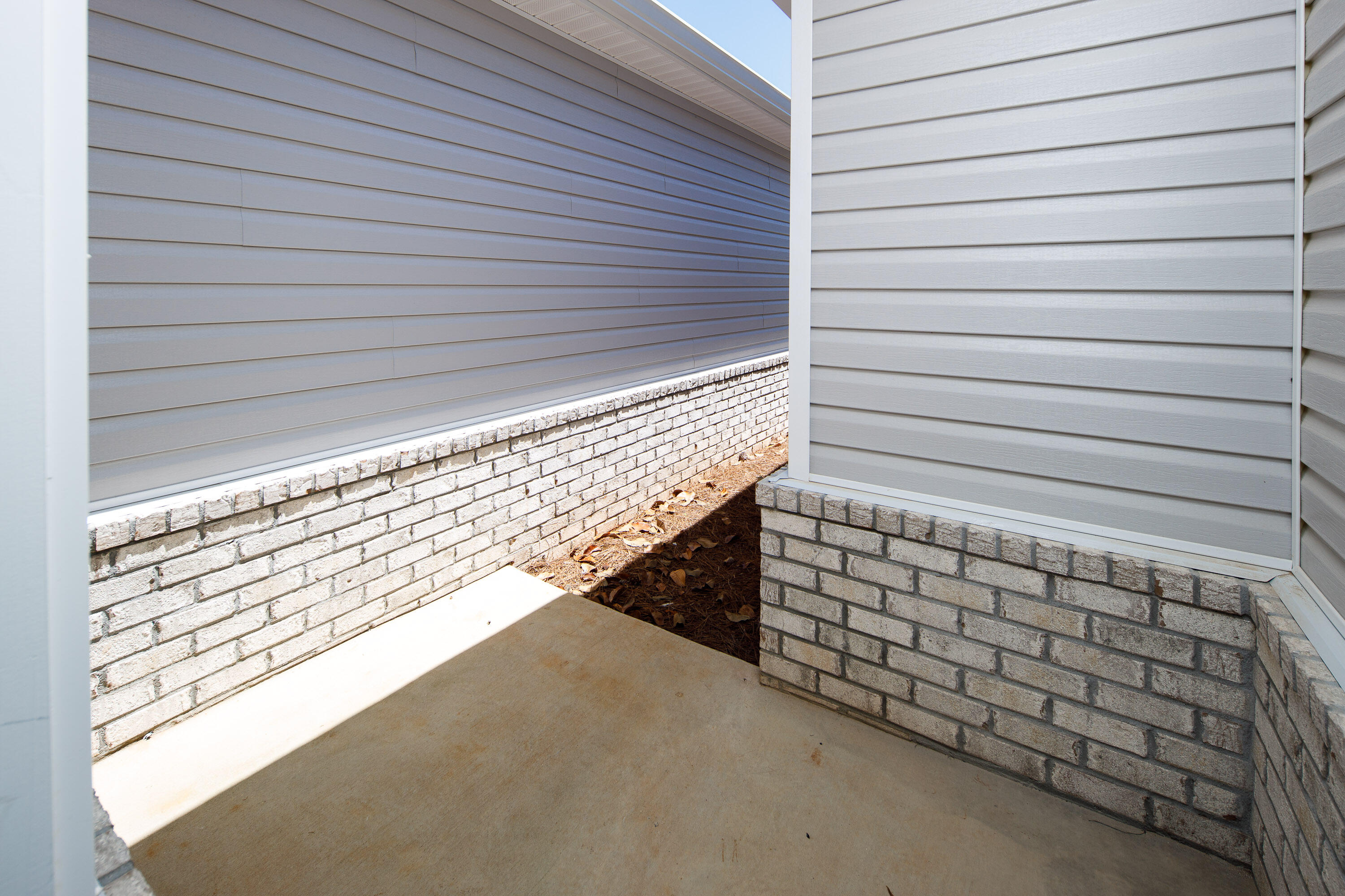 959 Skylark Road Mary Esther, FL 32569 - Photo 26 of 41 a view of outside area of the house