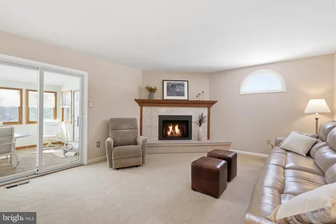 $938,500 | 348 Burgundy Lane, Newtown, PA 18940