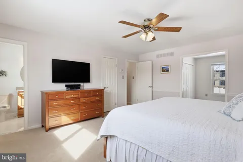 $938,500 | 348 Burgundy Lane, Newtown, PA 18940