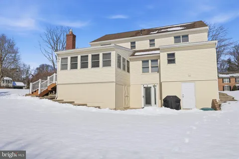 $938,500 | 348 Burgundy Lane, Newtown, PA 18940