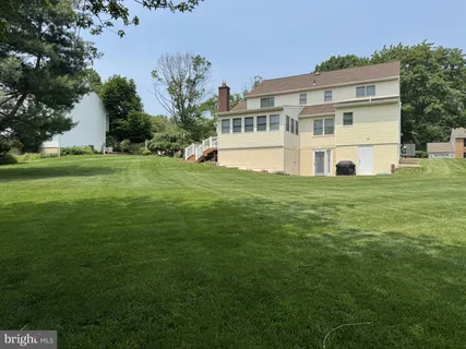 $938,500 | 348 Burgundy Lane, Newtown, PA 18940