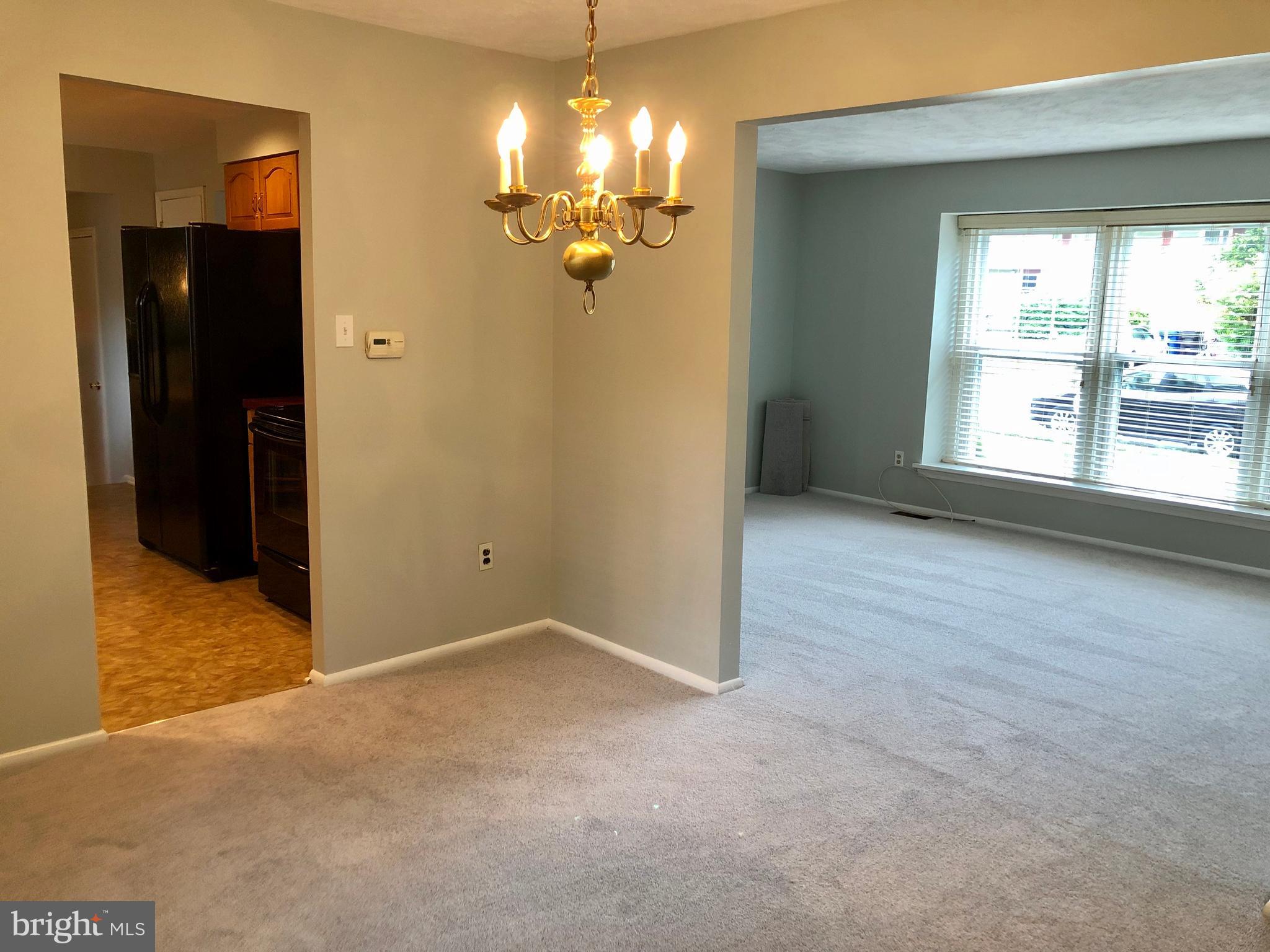 151 Whitemarsh Way Delran, NJ 08075 - Photo 4 of 19 Dining room