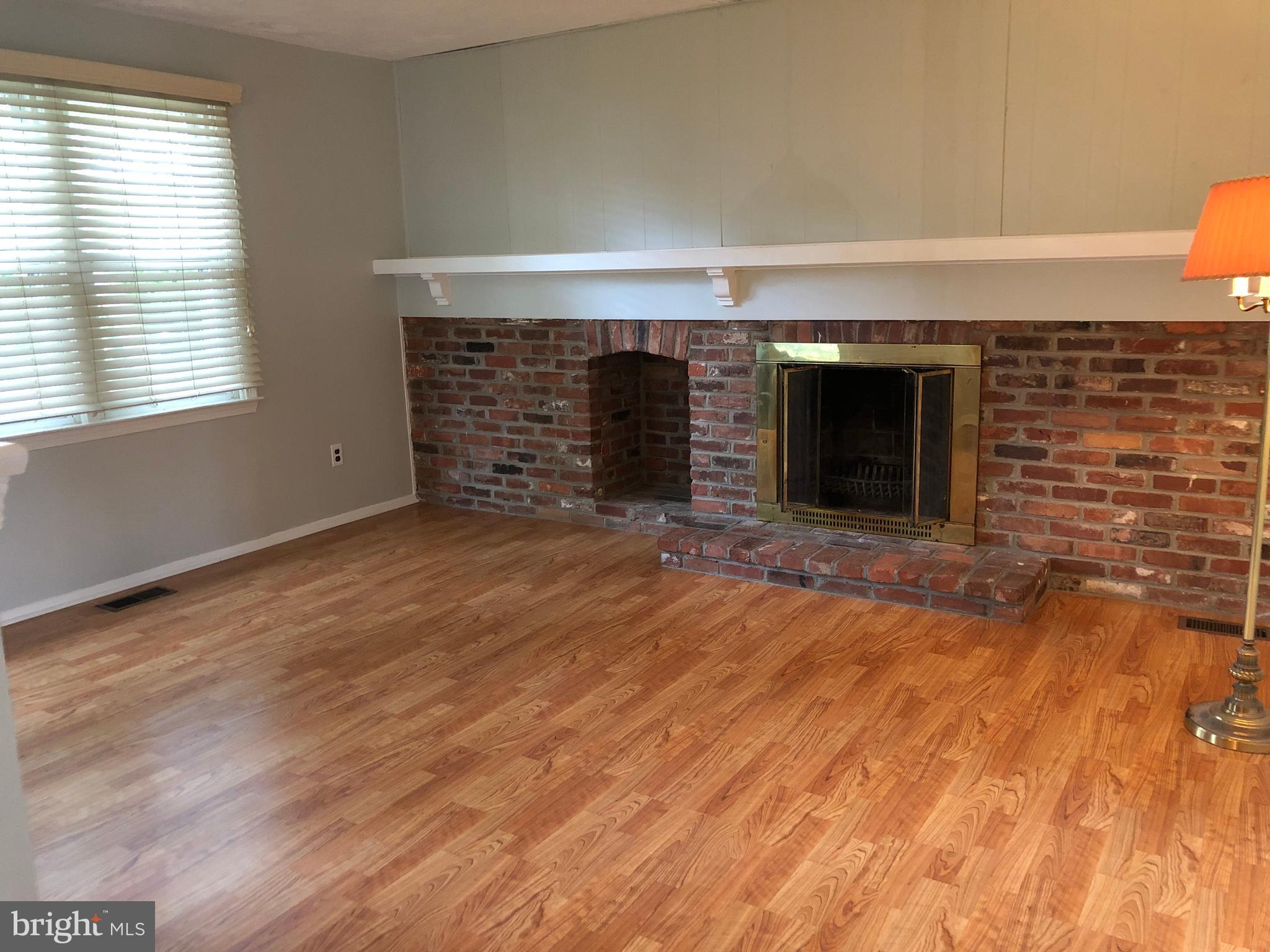 151 Whitemarsh Way Delran, NJ 08075 - Photo 5 of 19 Family Room