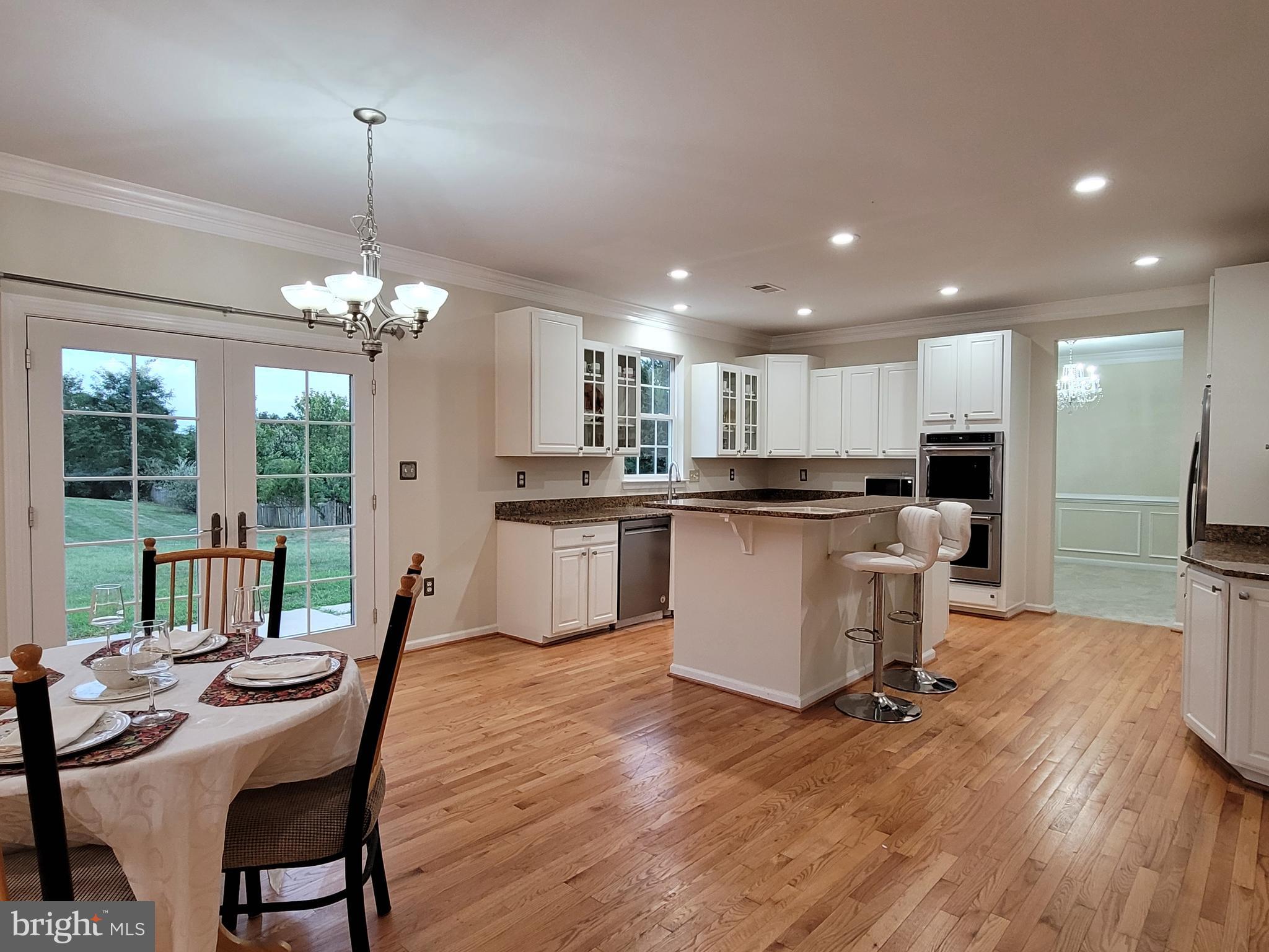 25917 Spring Farm Circle Chantilly, VA 20152 - Photo 2 of 45