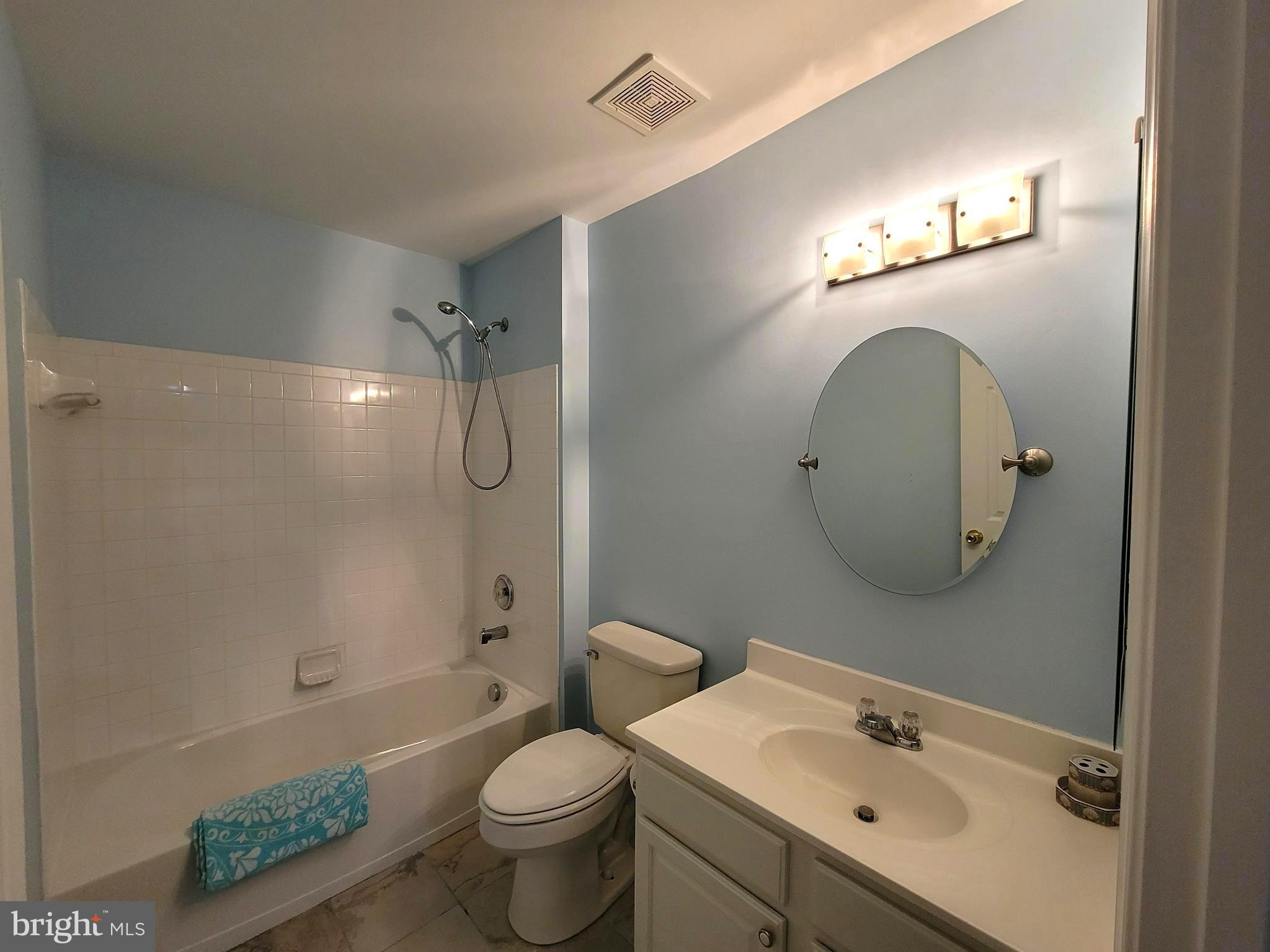 25917 Spring Farm Circle Chantilly, VA 20152 - Photo 26 of 45