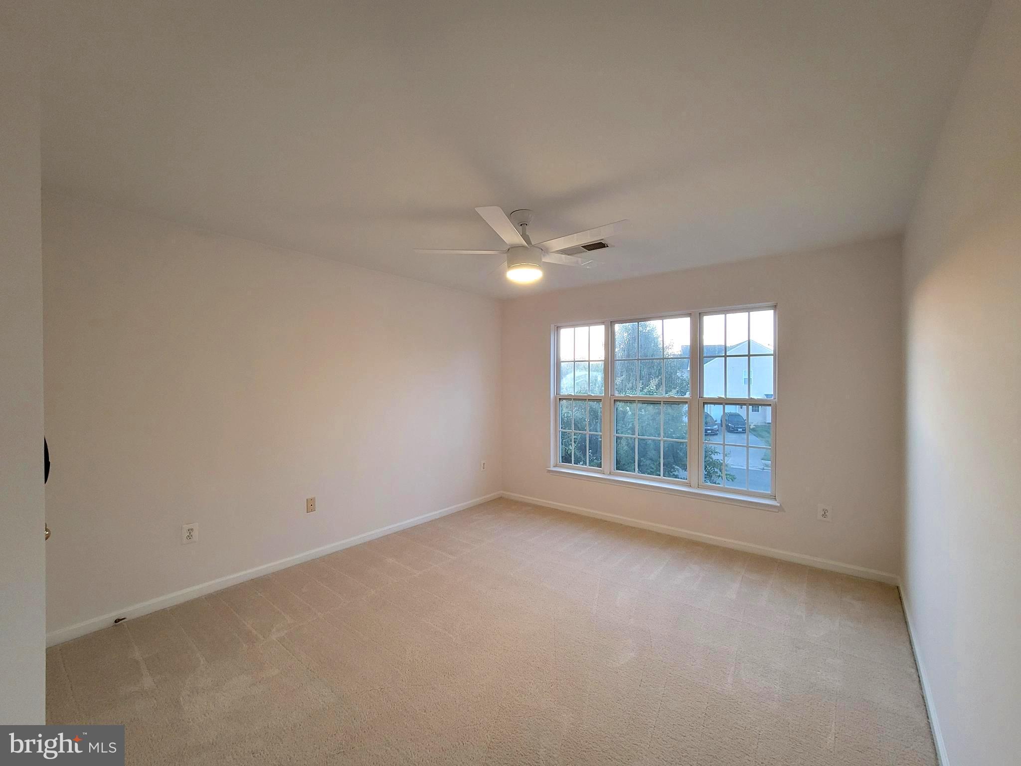 25917 Spring Farm Circle Chantilly, VA 20152 - Photo 27 of 45