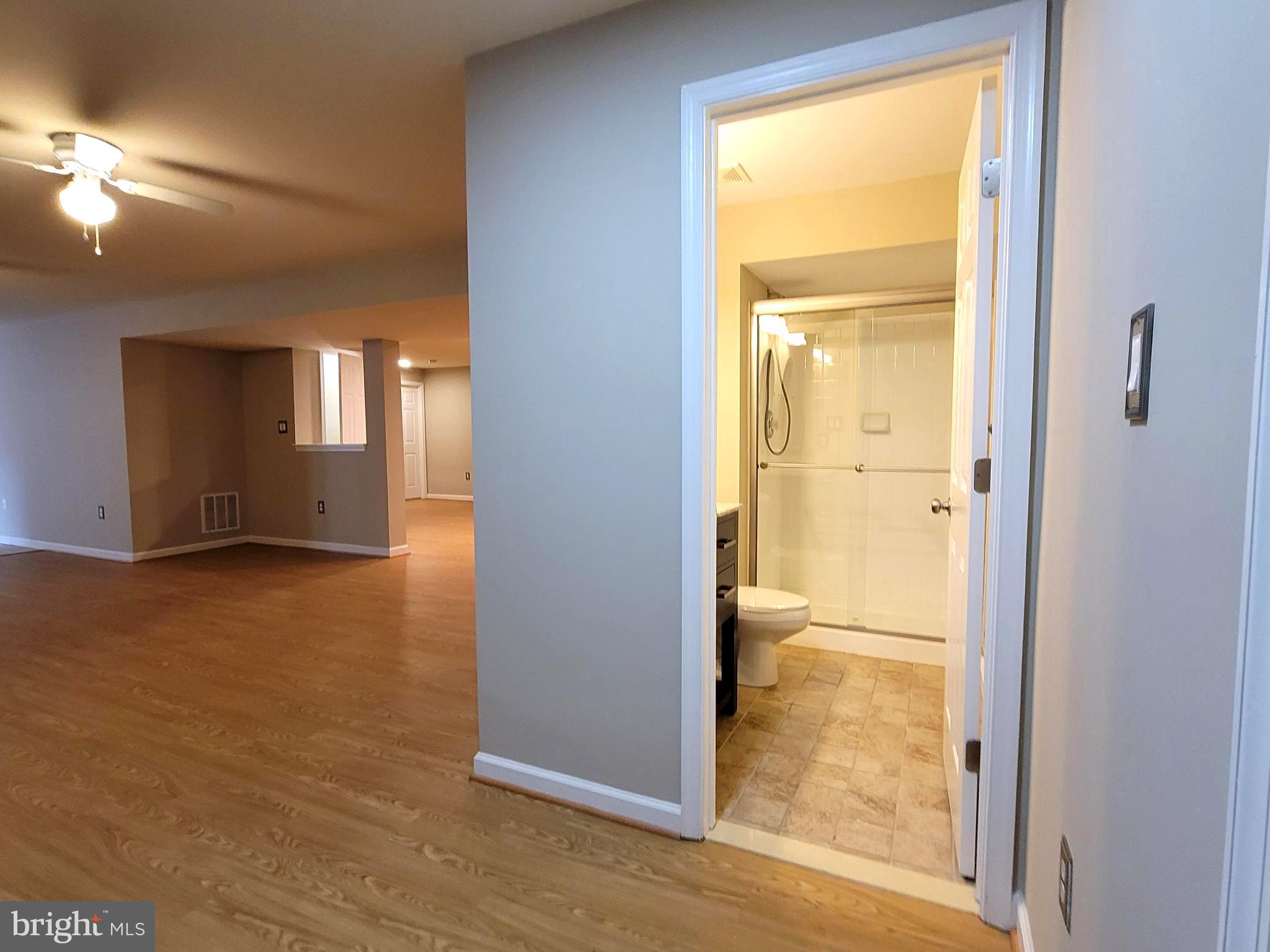 25917 Spring Farm Circle Chantilly, VA 20152 - Photo 33 of 45