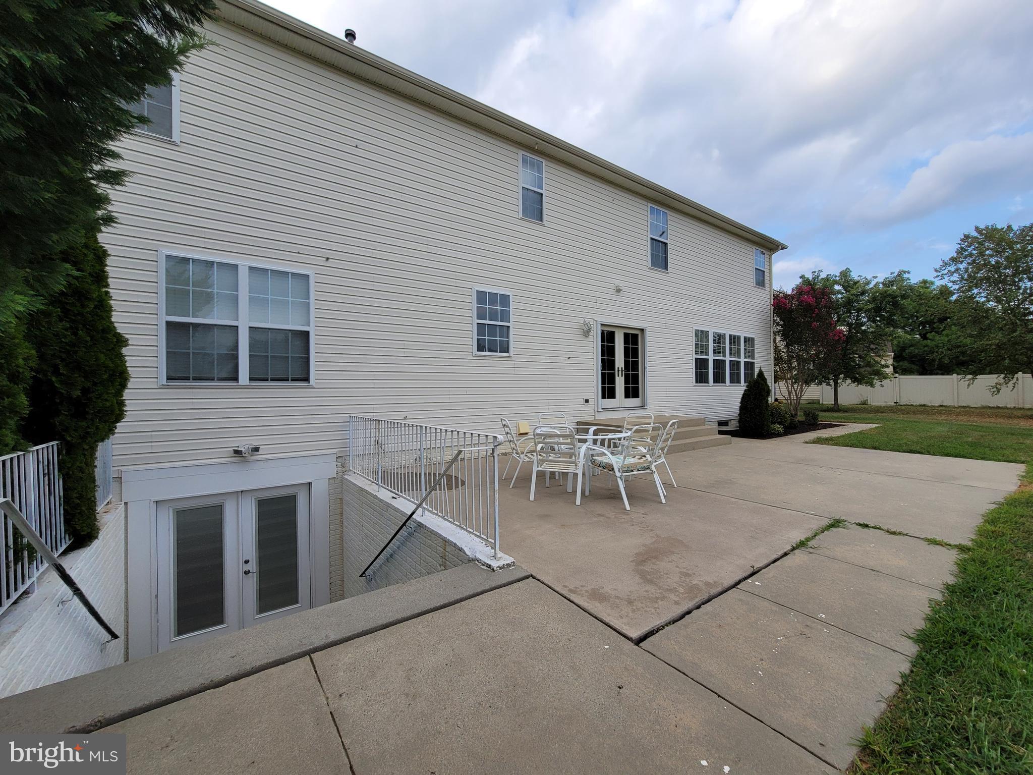 25917 Spring Farm Circle Chantilly, VA 20152 - Photo 39 of 45