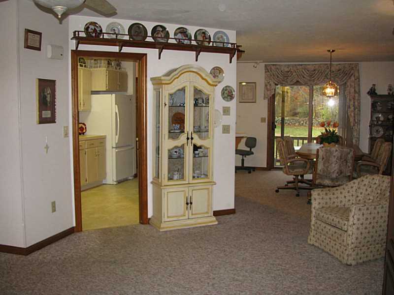 447 Stafford Road, Unit D Tiverton, RI 02878 - Photo 5 of 21 Dining Room.