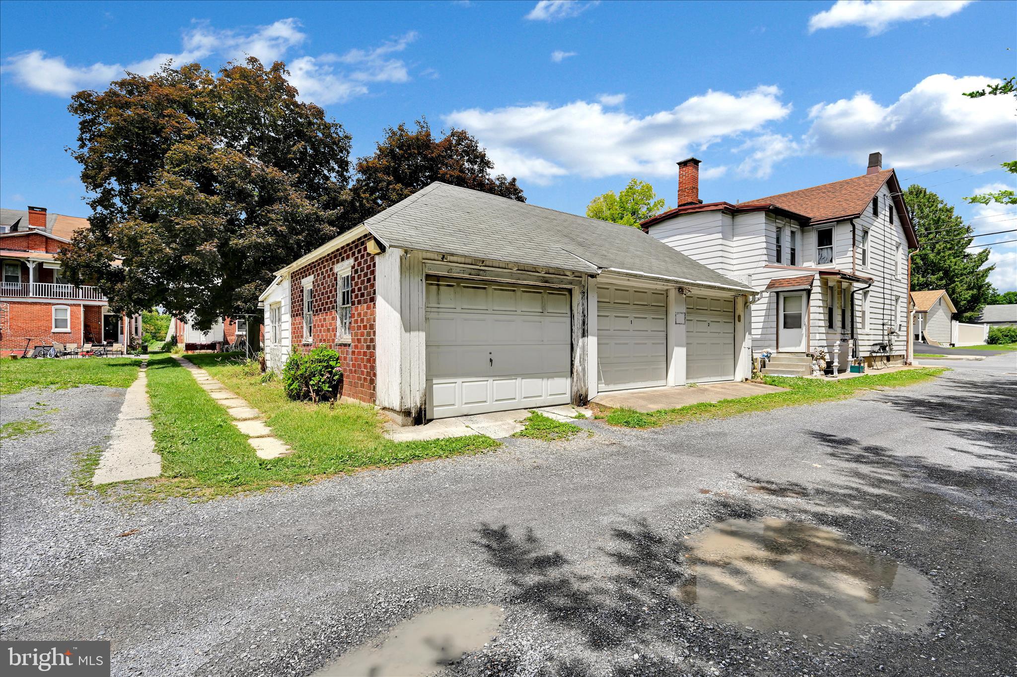 107 Woodrow Avenue Sinking Spring, PA 19608 - Photo 24 of 32 Exterior Back