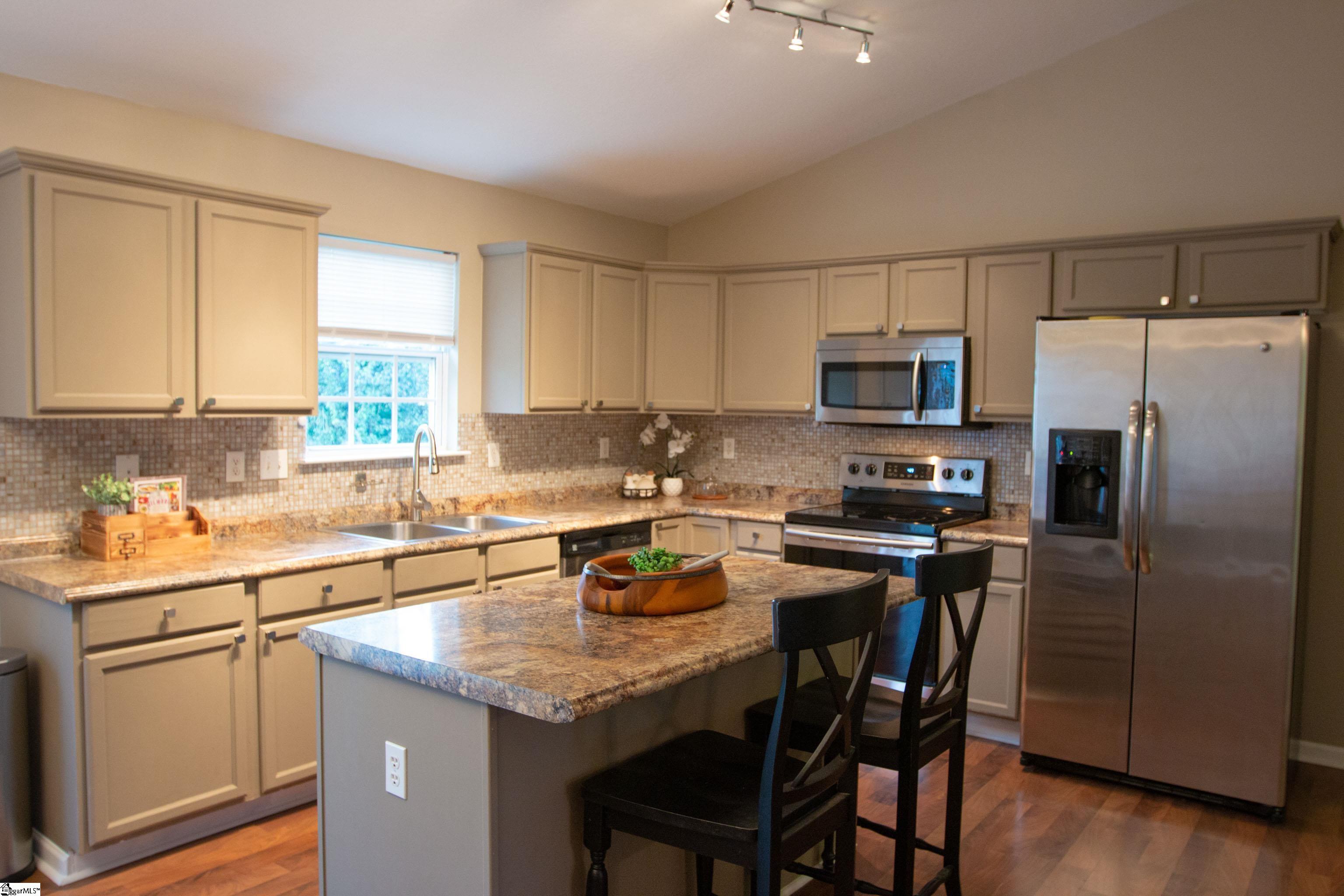 100 Melrose Road Greenville, SC 29605 - Photo 13 of 31 Gallery Image 13