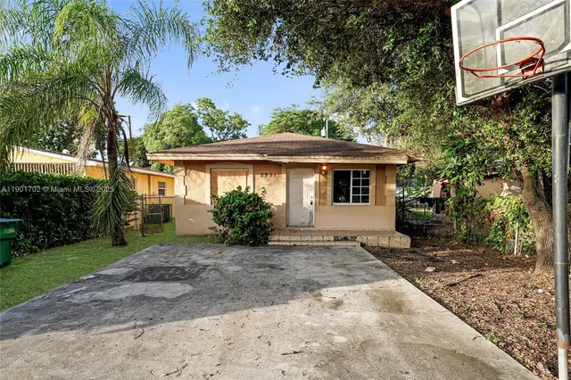 $420,000 | 2951 Northwest 57th Street, Miami, FL 33142