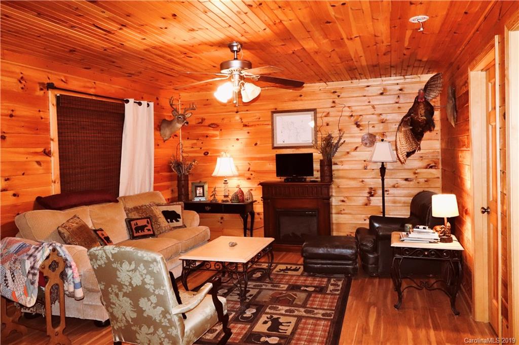1447 Buck Mountain Road Purlear, NC 28665 - Photo 12 of 27 Gallery Image 12