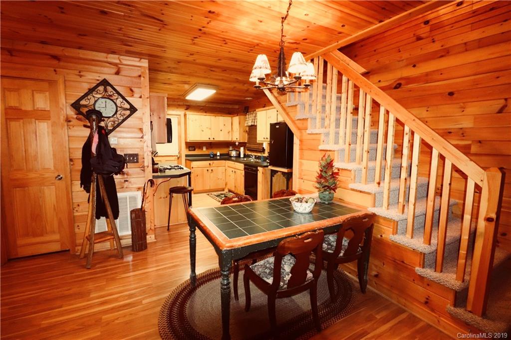 1447 Buck Mountain Road Purlear, NC 28665 - Photo 18 of 27 Gallery Image 18