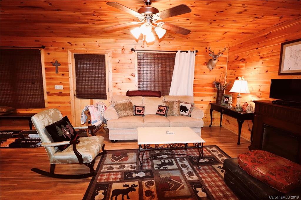 1447 Buck Mountain Road Purlear, NC 28665 - Photo 8 of 27 Gallery Image 8