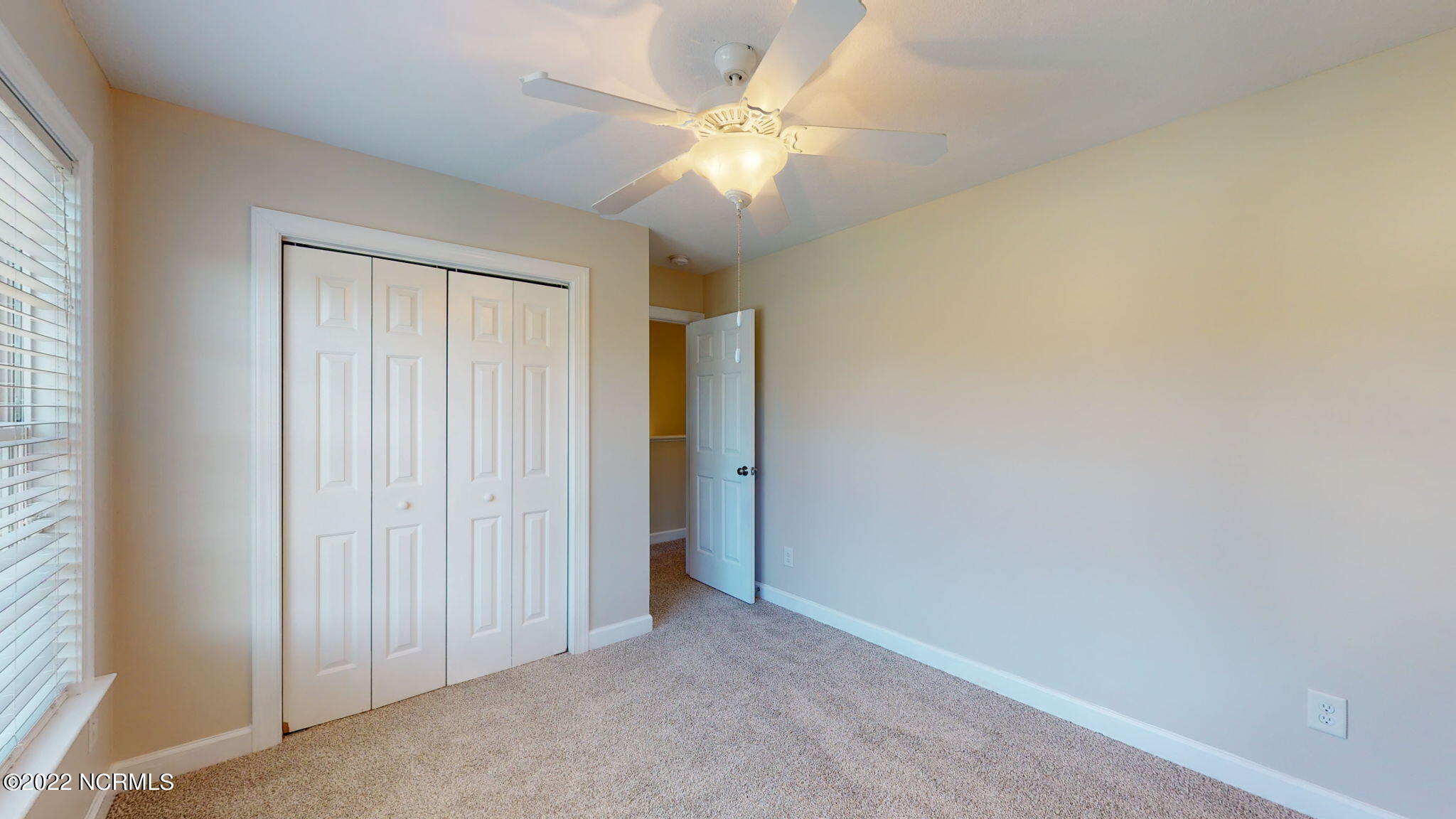 200 Bell Ridge Lane Hubert, NC 28539 - Photo 33 of 59 Bedroom 2 with large closet. NEW CARPETING!