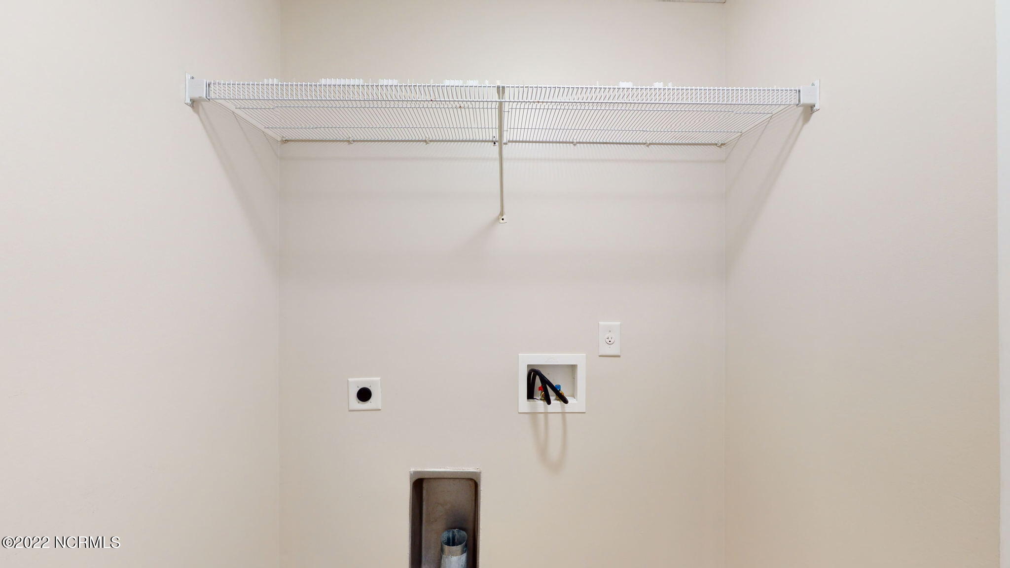 200 Bell Ridge Lane Hubert, NC 28539 - Photo 41 of 59 Roomy Walk-in laundry room conveniently located on the 2nd floor!!