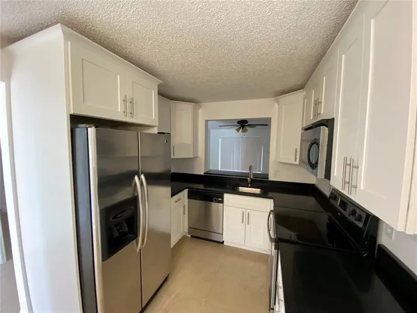 $2,300 | 23466 Southwest 57th Avenue, Unit 504, Boca Raton, FL 33428
