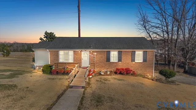 $289,999 | 3909 Cambridge Place, Hopewell, VA 23860